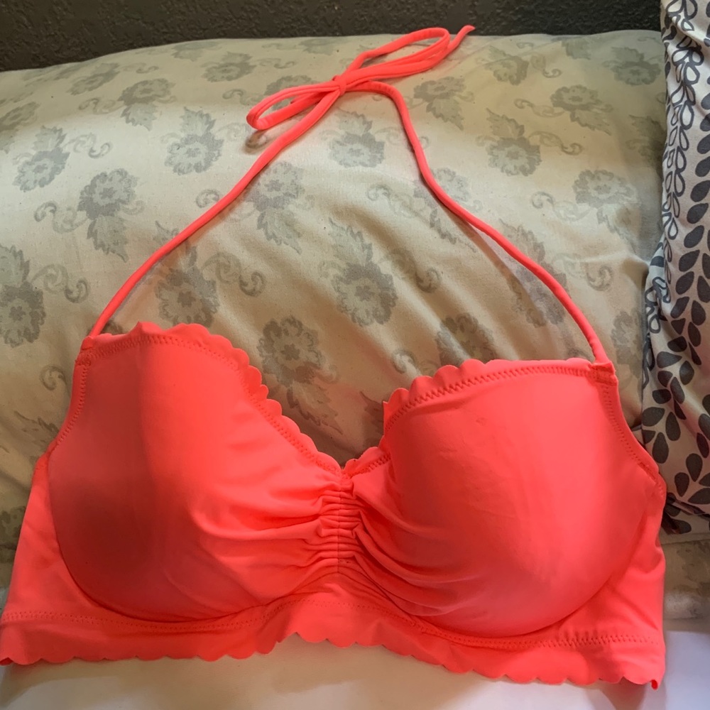 Bikini top